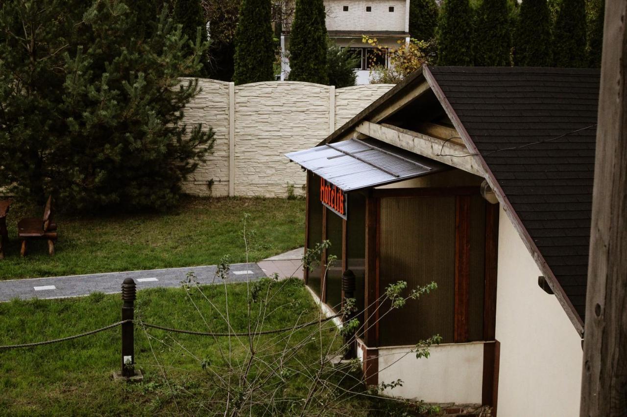 Hotel Rycerski Czeladź Buitenkant foto