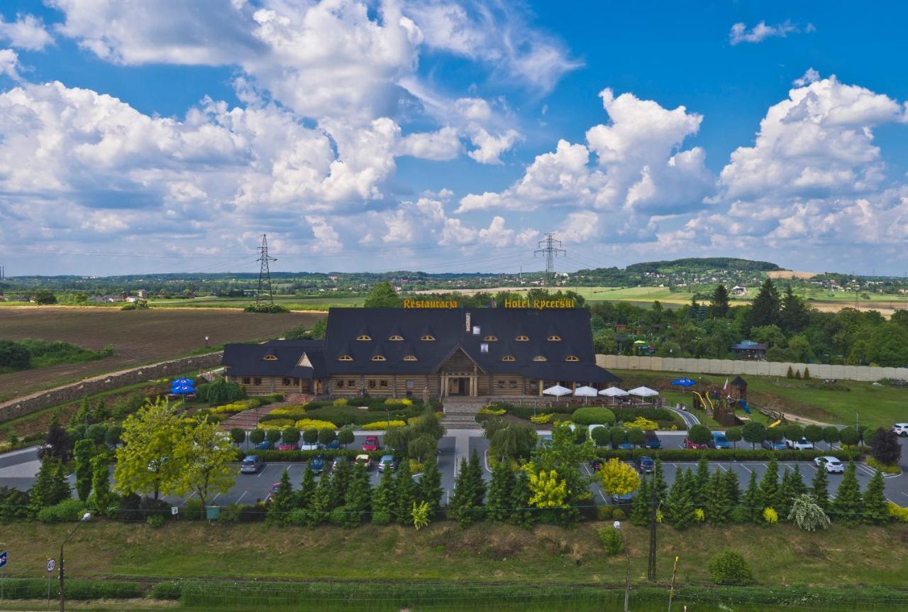 Hotel Rycerski Czeladź Buitenkant foto